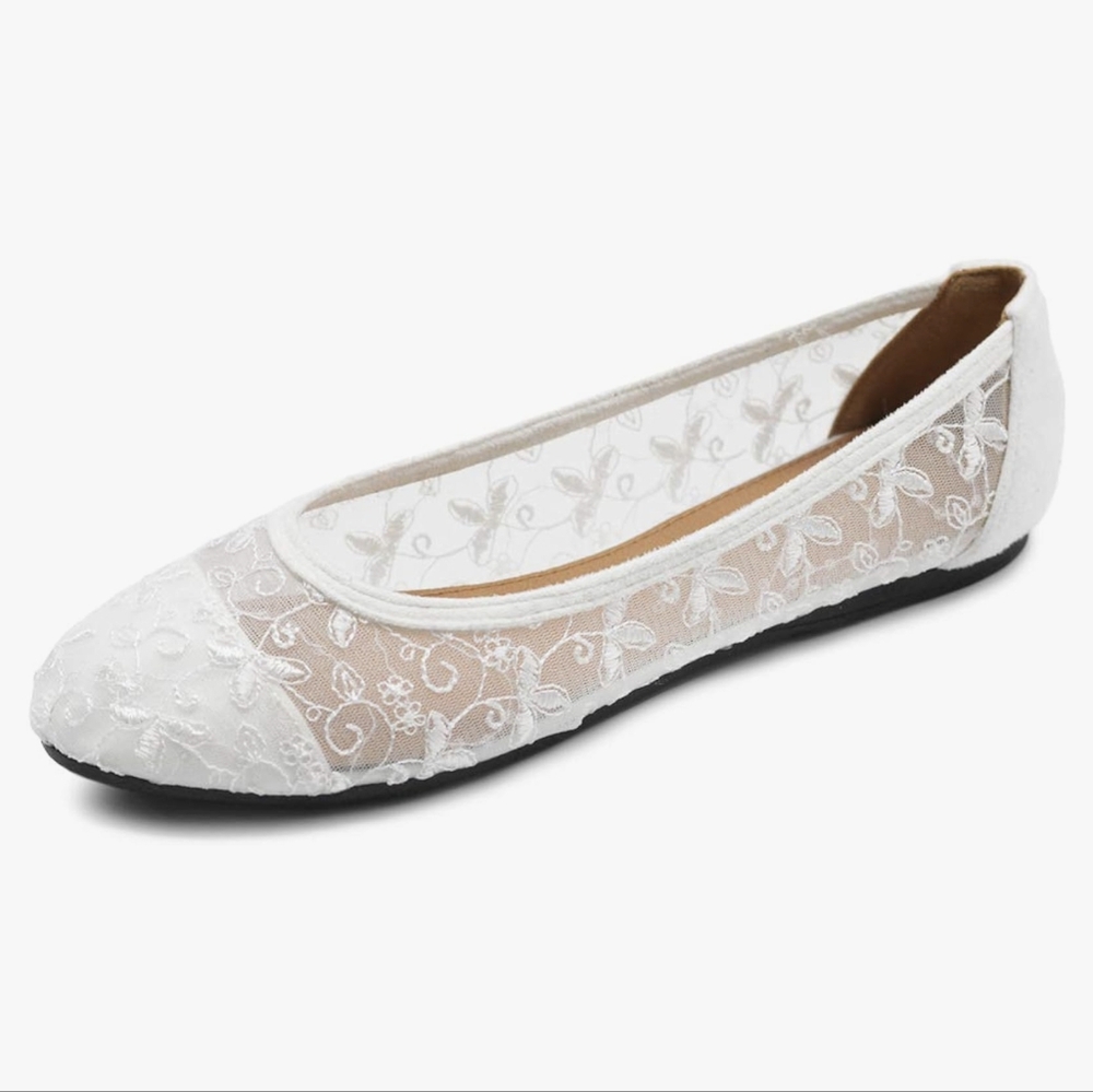 White lace flats- never worn